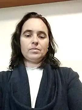 Snapshot of Ella-433 chatting on 10/08/25, 07:17 Ella-433 online show from 10/08/25, 07:17