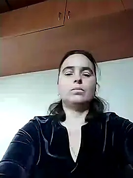 Snapshot of Ella-433 chatting on 10/13/25, 07:08 Ella-433 online show from 10/13/25, 07:08