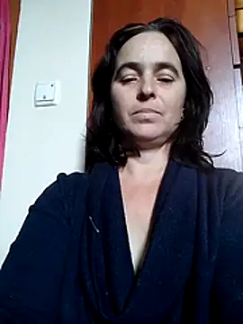 Snapshot of Ella-433 chatting on 11/03/25, 12:06 Ella-433 online show from 11/03/25, 12:06