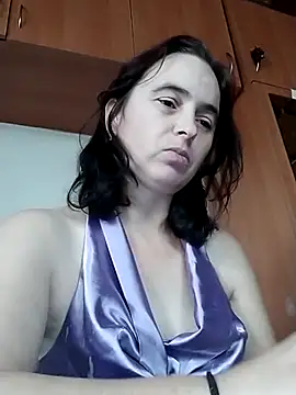 Ella-433 online show from 11/18/25, 09:47