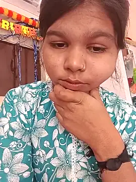 Snapshot of Gb_sunena chatting on 10/09/25, 06:33 Gb sunena online show from 10/09/25, 06:33