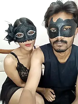 Lovebirdss online show from 10/30/25, 10:38