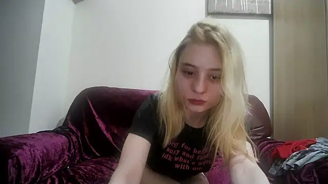cinnamon-xx online show from 05/14/26, 01:34