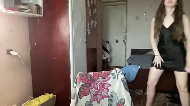 Snapshot of NikaXZimax chatting on 12/22/25, 08:11 NikaXZimax online show from 12/22/25, 08:11