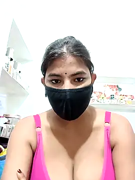 Hot radhaji online show from 11/16/25, 03:17