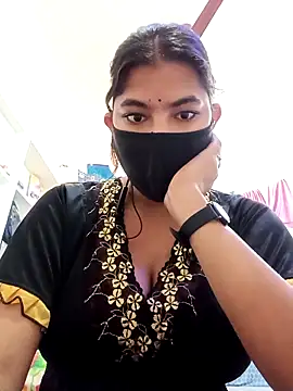 Hot radhaji online show from 02/22/26, 01:51