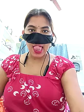 Hot radhaji online show from 03/15/26, 03:12