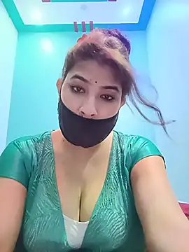 Hot radhaji online show from 07/03/26, 06:25