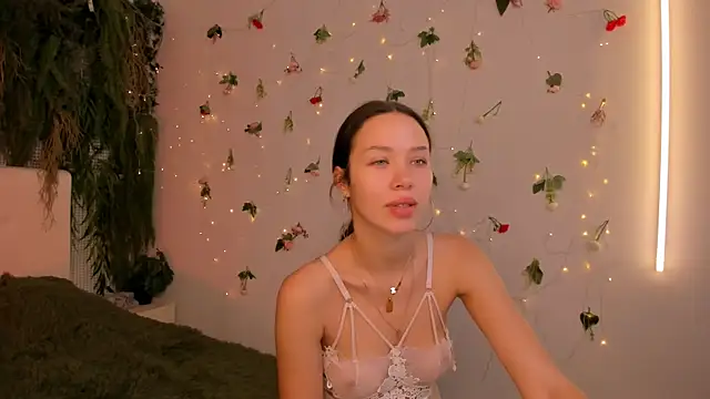 Snapshot of Black_Jenny chatting on 07/15/26, 10:42 Black Jenny online show from 07/15/26, 10:42