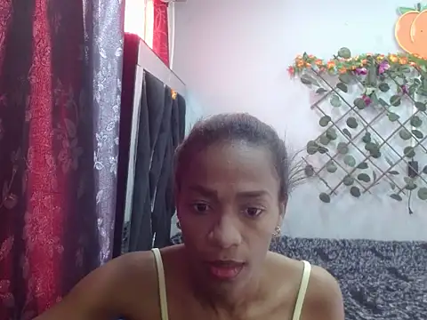 Melani ebony online show from 11/04/25, 12:37