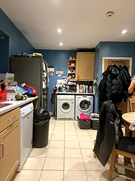 Snapshot of IvyBelle_MilfUK chatting on 10/07/25, 08:28 IvyBelle MilfUK online show from 10/07/25, 08:28