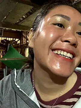 Snapshot of Misu-u chatting on 11/05/25, 01:16 Misu-u online show from 11/05/25, 01:16