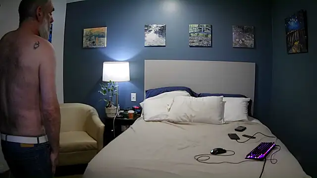 Fuck-Buddy-4U online show from 10/23/25, 10:58