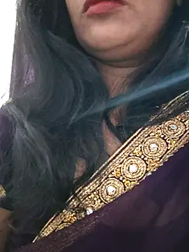 Janu-hasena online show from 10/26/25, 05:08