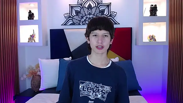 Snapshot of Emo_Boy_ chatting on 03/02/26, 08:37 Emo Boy online show from 03/02/26, 08:37