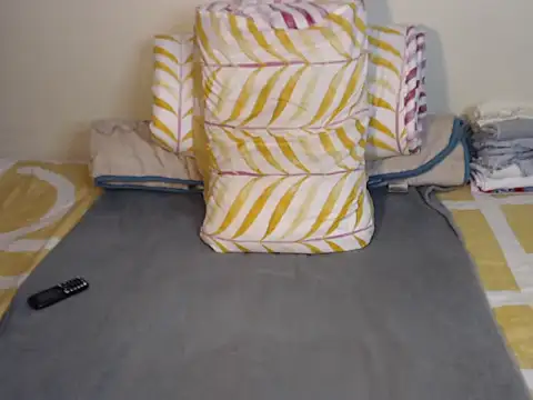 Tillah87 online show from 10/21/25, 08:31