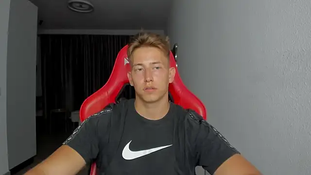 find0m master online show from 11/03/25, 08:43