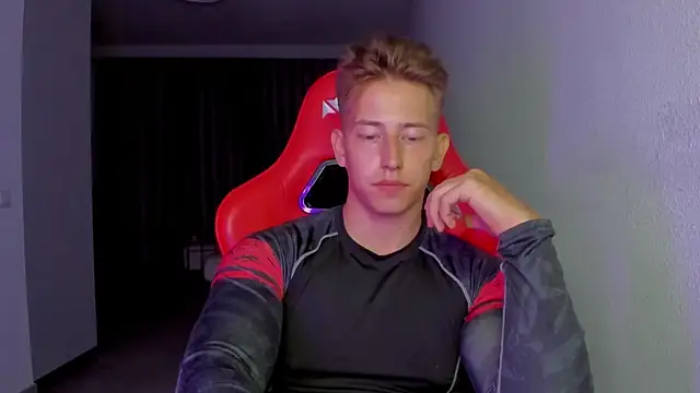 find0m master online show from 11/12/25, 08:41