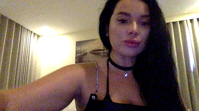 Snapshot of Fayronna chatting on 02/15/26, 12:07 Fayronna online show from 02/15/26, 12:07