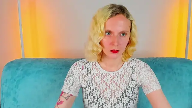 LikiLips online show from 05/29/26, 08:12