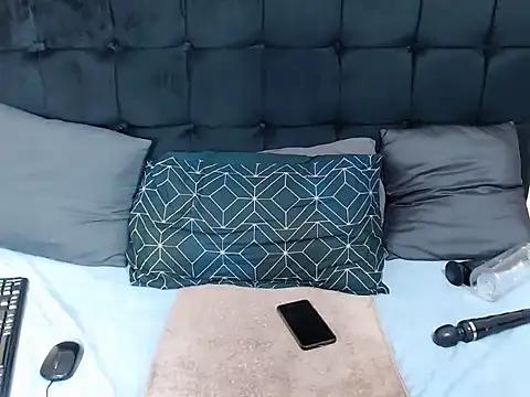 CaramelBootty online show from 11/25/25, 03:45