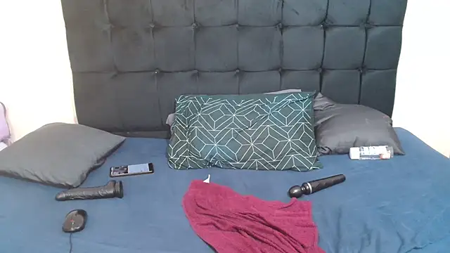 CaramelBootty online show from 01/14/26, 04:18