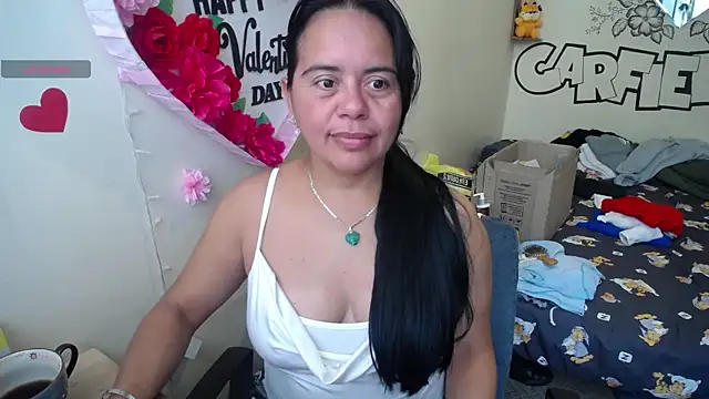 Miss  kendra  online show from 07/06/26, 04:31
