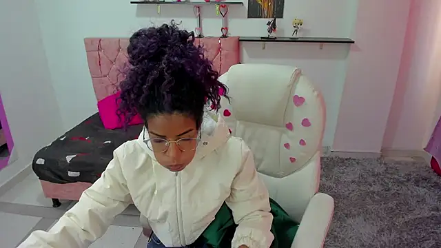 thianahorny online show from 02/28/26, 01:12