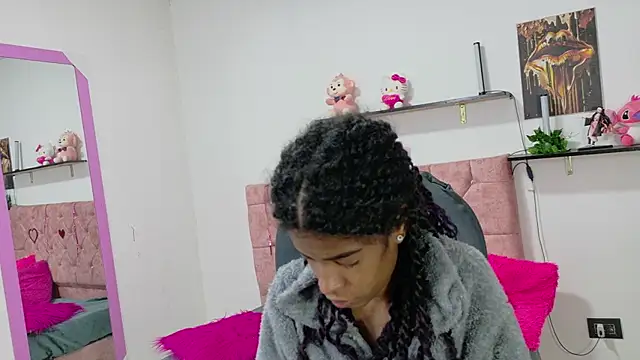 thianahorny online show from 04/03/26, 08:34