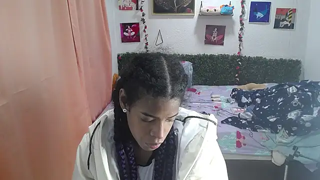 thianahorny online show from 06/16/26, 01:58