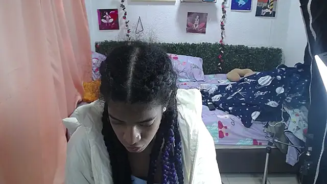 thianahorny online show from 06/17/26, 12:50