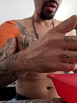 Juicydick420-xxx online show from 04/01/26, 10:07