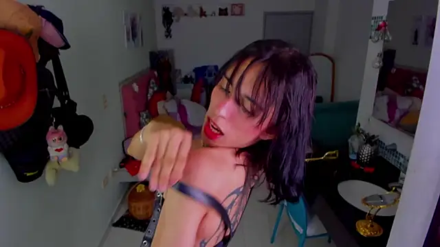 KittyChannel  online show from 01/07/26, 07:00