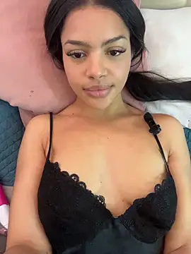 Snapshot of MeganHillss chatting on 02/26/26, 02:16 MeganHillss online show from 02/26/26, 02:16