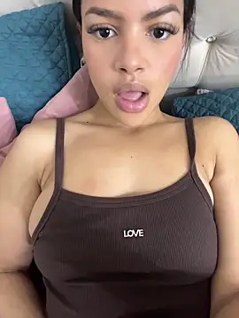 MeganHillss online show from 03/11/26, 07:03