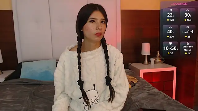 Snapshot of SweetRenata_ chatting on 06/29/26, 12:38 SweetRenata online show from 06/29/26, 12:38