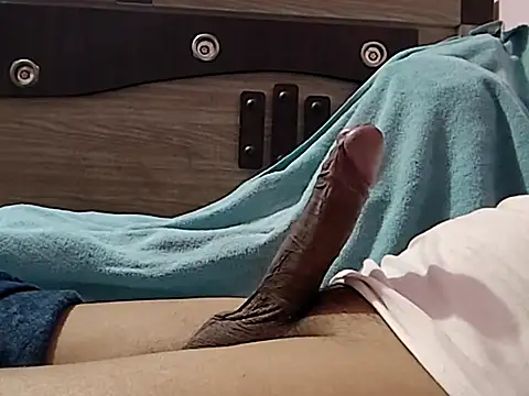 vickymtrb online show from 02/04/26, 07:53