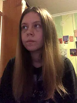 Snapshot of LunaVirelle chatting on 10/13/25, 06:19 LunaVirelle online show from 10/13/25, 06:19