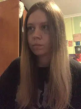 Snapshot of LunaVirelle chatting on 11/01/25, 02:30 LunaVirelle online show from 11/01/25, 02:30