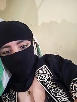 arab dam online show from 11/18/25, 10:36