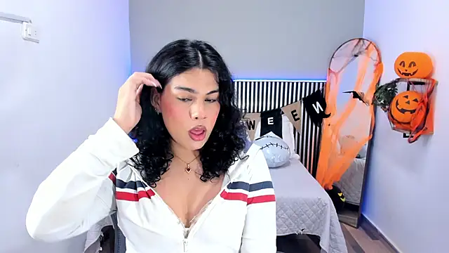 Little Alli online show from 10/27/25, 07:40