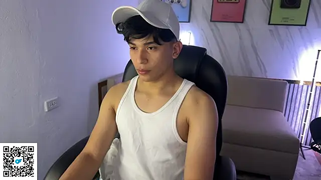 Snapshot of David_Nova chatting on 01/08/26, 02:30 David Nova online show from 01/08/26, 02:30