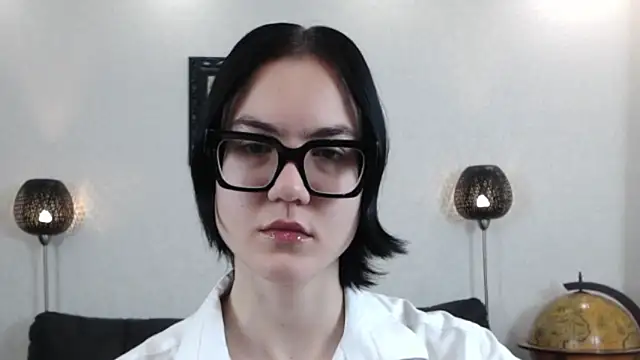 Snapshot of Marie_Fitch chatting on 11/27/25, 03:19 Marie Fitch online show from 11/27/25, 03:19