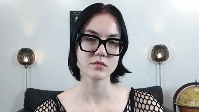 Snapshot of Marie_Fitch chatting on 12/03/25, 11:14 Marie Fitch online show from 12/03/25, 11:14