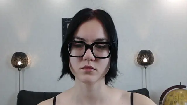 Snapshot of Marie_Fitch chatting on 12/05/25, 12:52 Marie Fitch online show from 12/05/25, 12:52