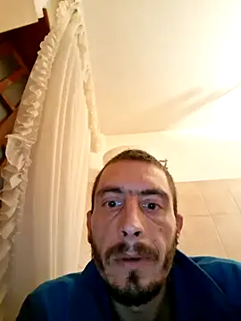 Snapshot of TeresaRufo chatting on 10/12/25, 06:45 TeresaRufo online show from 10/12/25, 06:45