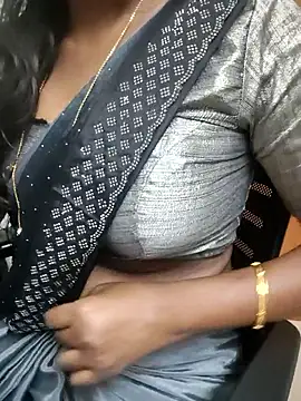 Tamilmallu-duskygirl03 online show from 02/26/26, 06:18