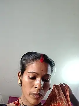 Snapshot of Co_punam chatting on 12/19/25, 07:37 Co punam online show from 12/19/25, 07:37