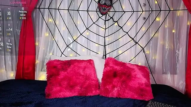 Victoria Jonhss online show from 11/01/25, 12:12