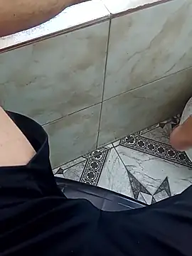 Snapshot of candidato24 chatting on 12/17/25, 07:09 candidato24 online show from 12/17/25, 07:09